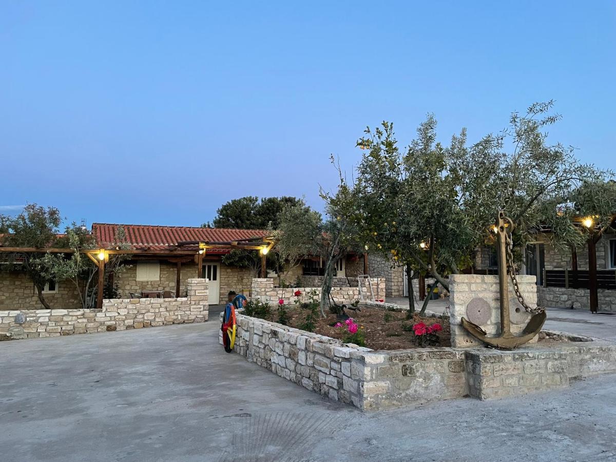 Acrocorinth Apartments المظهر الخارجي الصورة