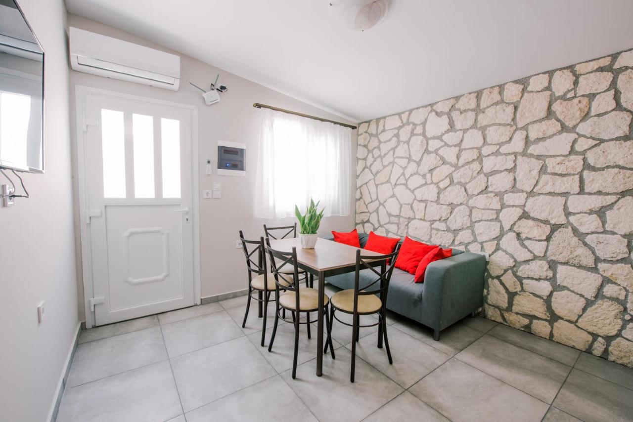 Acrocorinth Apartments المظهر الخارجي الصورة